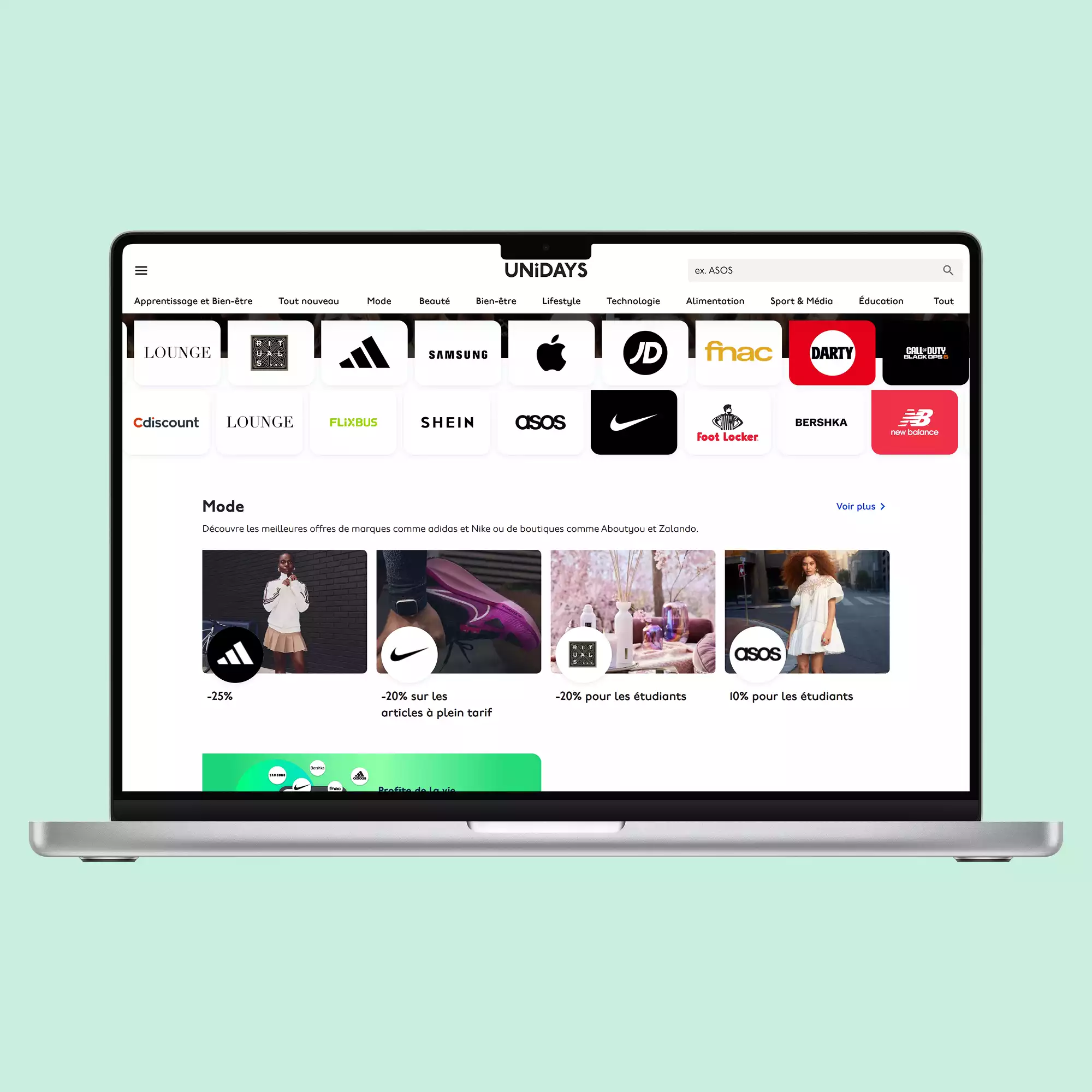 Mockup de la page d'accueil du site Unidays sur un macbook